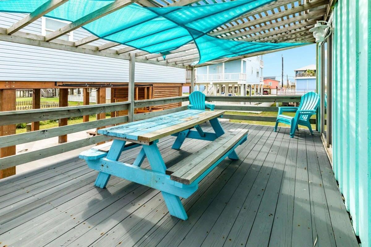 Fun In The Sun! Cozy Beach Pad, Gulf Views And Easy Access To The Sand! Surfside Beach Luaran gambar