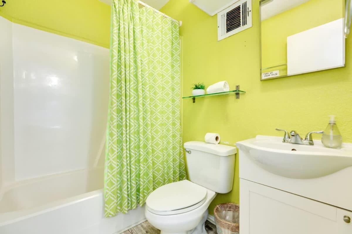 Fun In The Sun! Cozy Beach Pad, Gulf Views And Easy Access To The Sand! Surfside Beach Luaran gambar